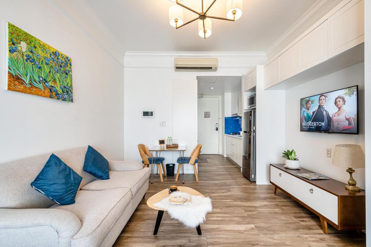 The Manor 2 Luxury Apartment Free Roof Top Pool ホーチミン市 エクステリア 写真