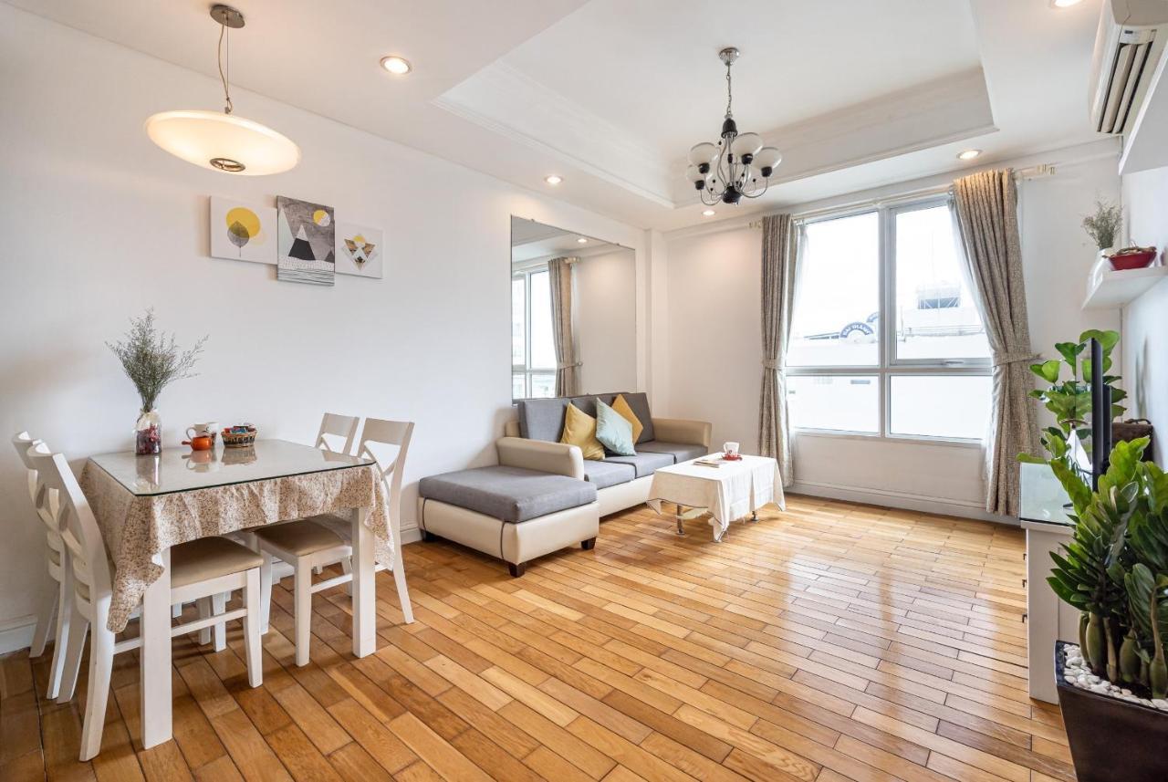 The Manor 2 Luxury Apartment Free Roof Top Pool ホーチミン市 エクステリア 写真