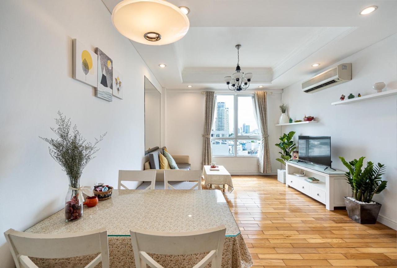 The Manor 2 Luxury Apartment Free Roof Top Pool ホーチミン市 エクステリア 写真