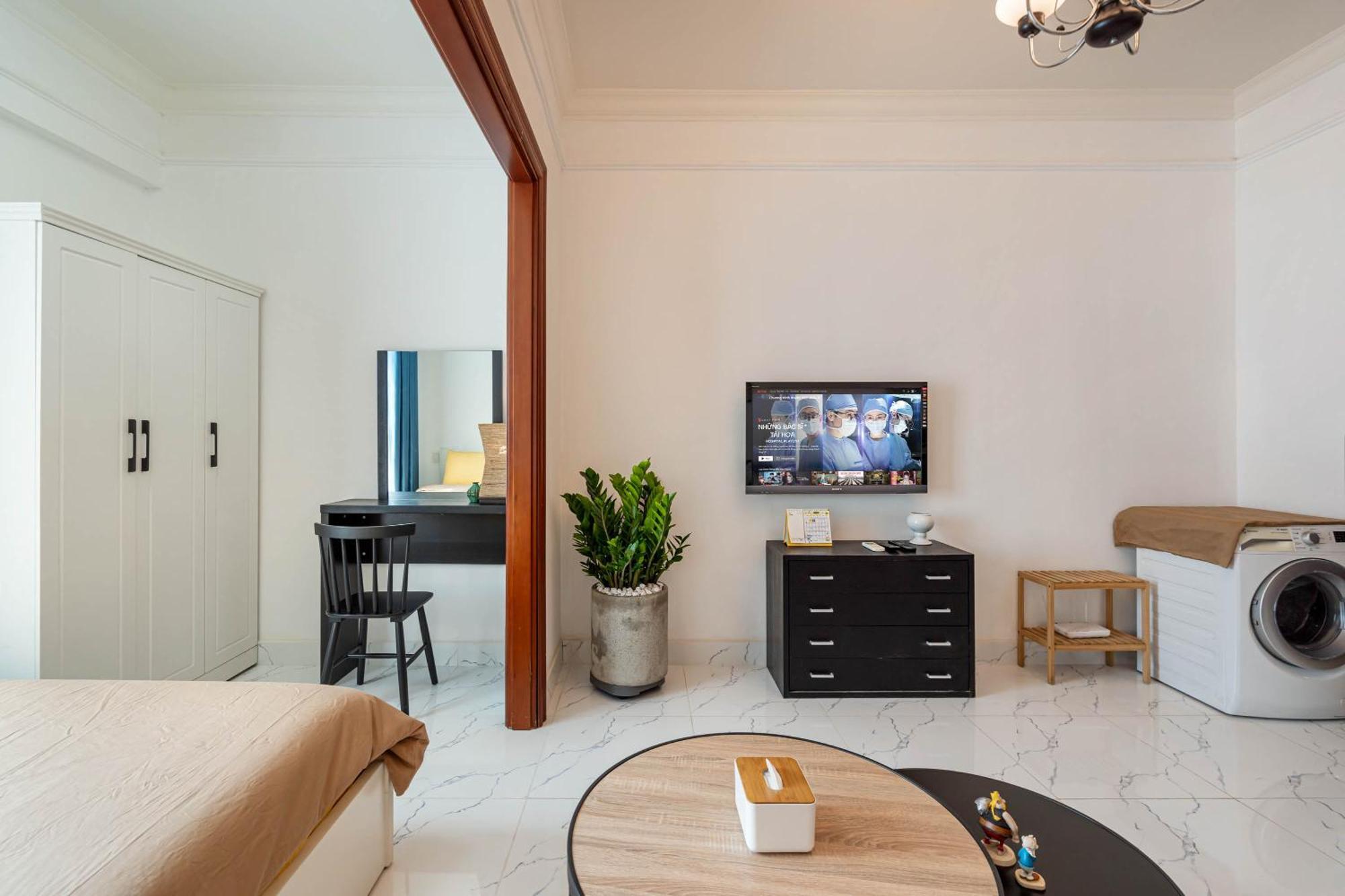 The Manor 2 Luxury Apartment Free Roof Top Pool ホーチミン市 エクステリア 写真